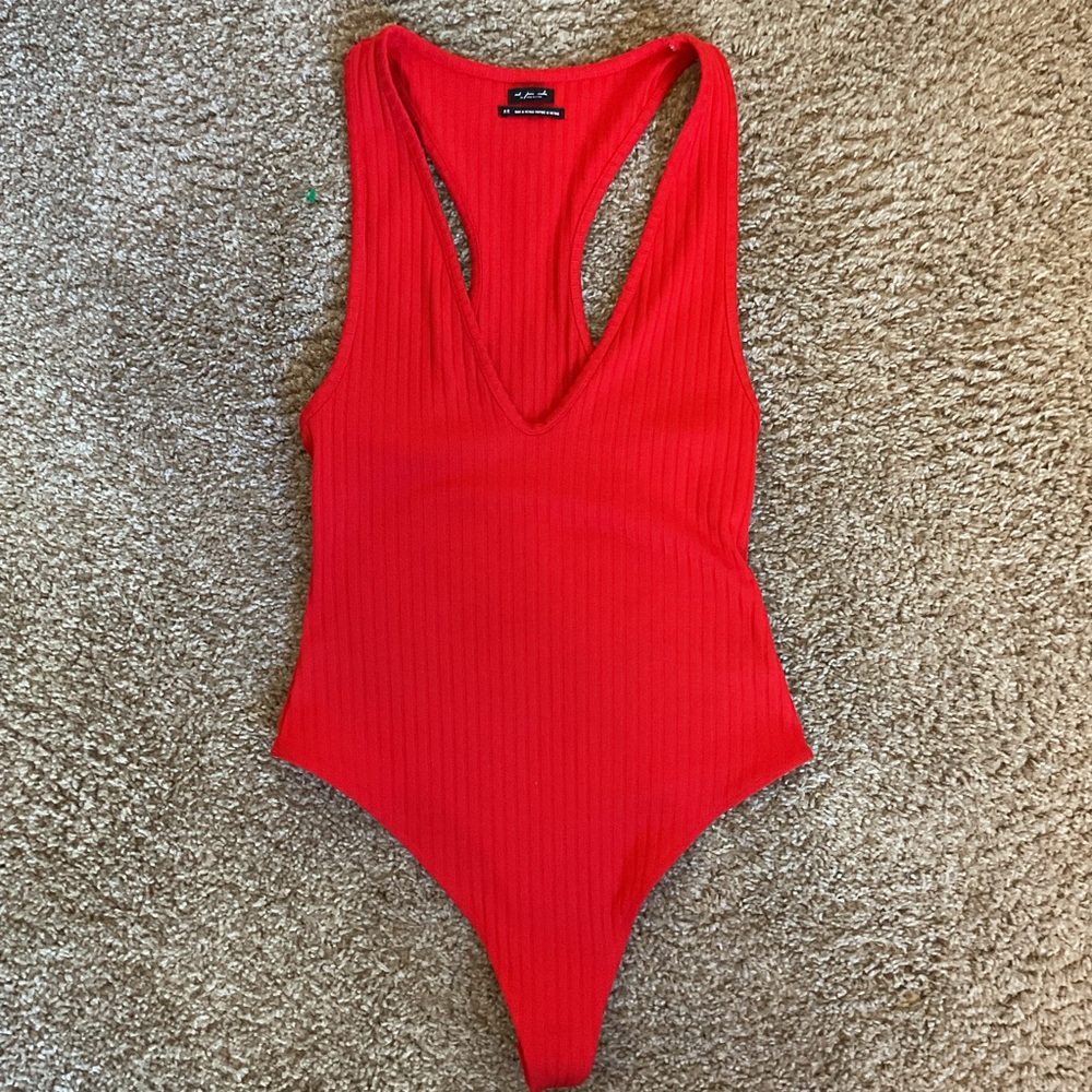 Urban Outfitters Out From Under Marley Plunging Bodysuit Medium Red Ribbed SZ M - Picture 4 of 7